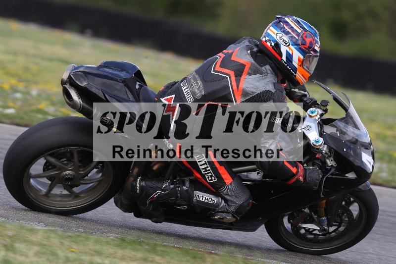 Archiv-2025/05 14.04.2025 Plüss Moto Sport ADR/Freies Fahren/40